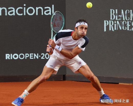 开云APP-阿昺张帅袁悦初五组团赢球，阿卡暴扫菲斯，小白菜完败丢冠